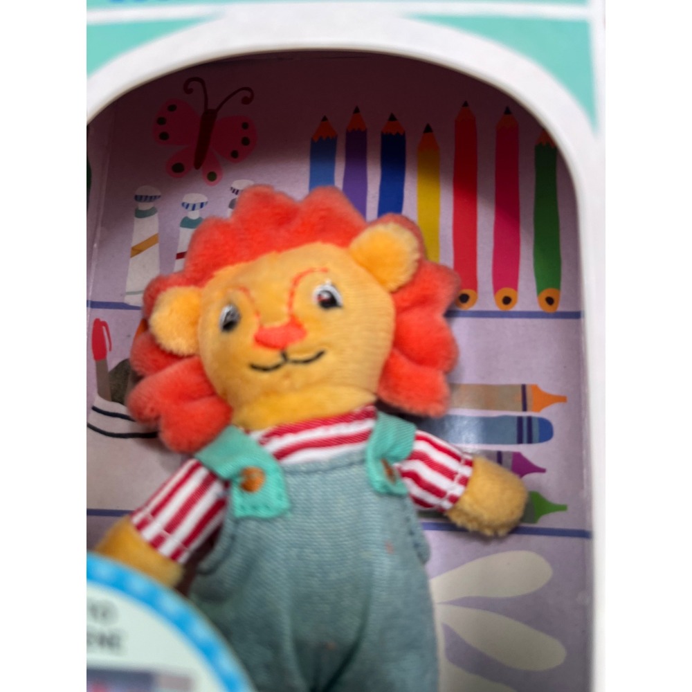eeBoo Good Little Citizens Plush Lion Elephant Act with Kindness Work Together